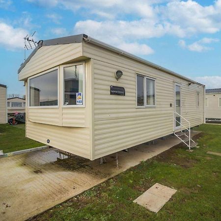 Seawick Caravan 922 Hotel Clacton-on-Sea Exterior photo